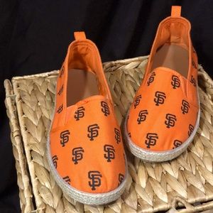 SF Giants women’s canvas shoes by Team Beans size medium (9)